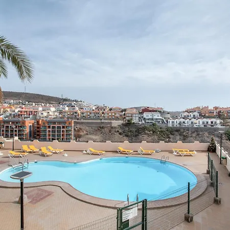 Estrella Del Mar Vista Al Puerto Apartment Patalavaca